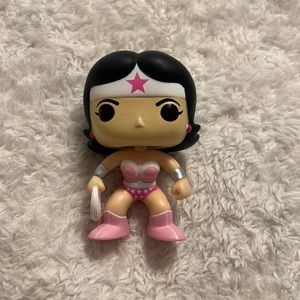 Funko Pop DC Heroes: Breast Cancer Awareness - Wonder Woman